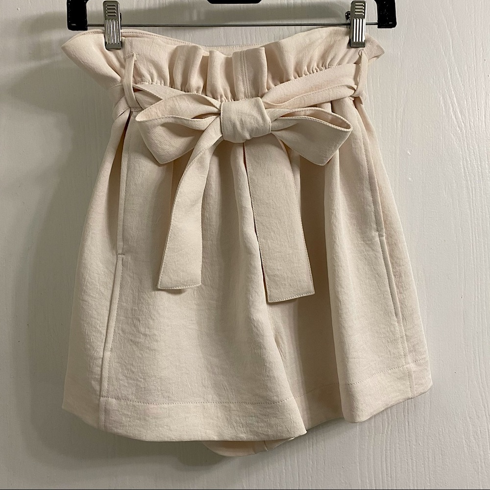 Wilfred flowy shorts